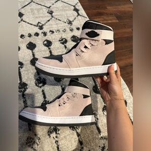 Nike air jordan high tops